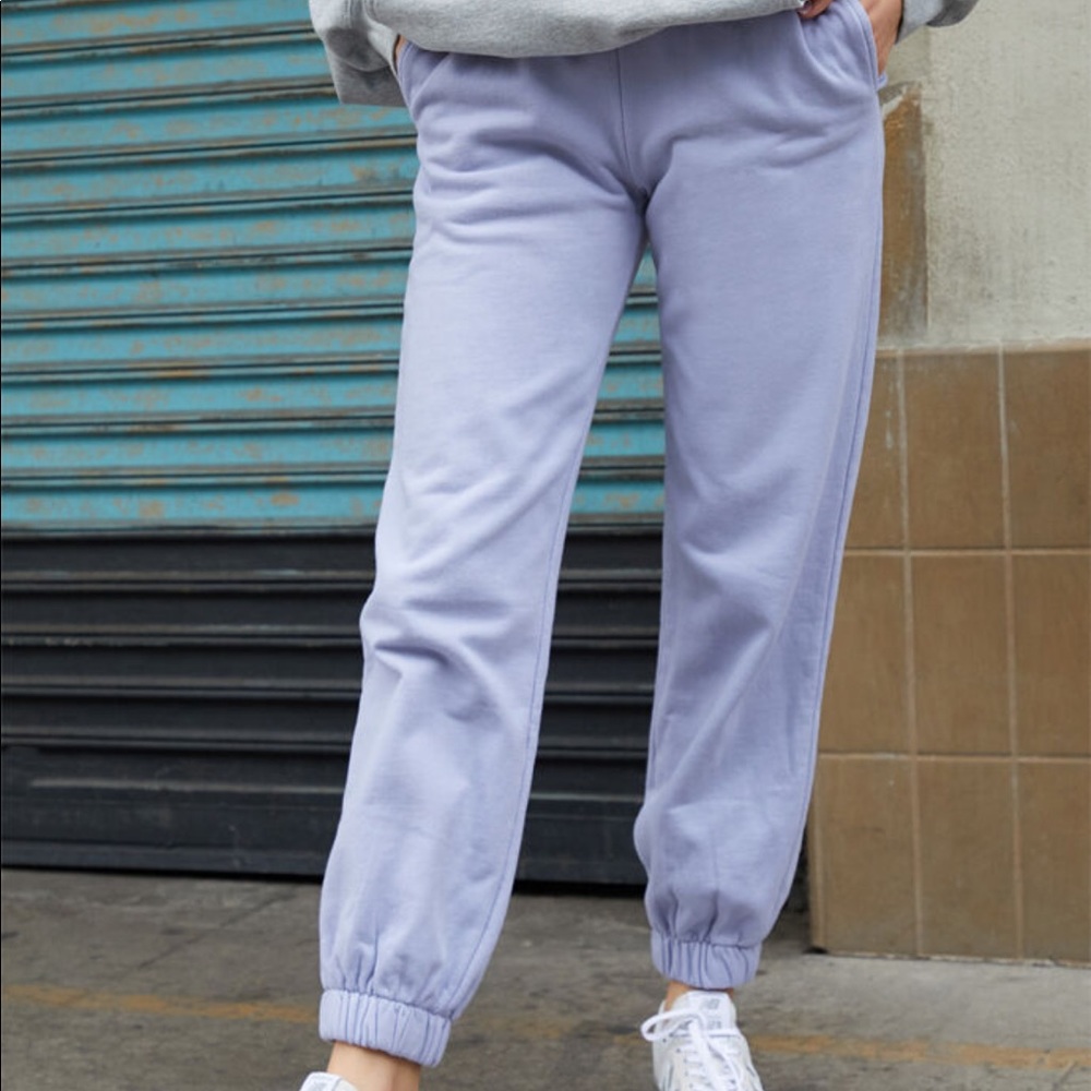 Brandy Melville Rosa Sweatpants